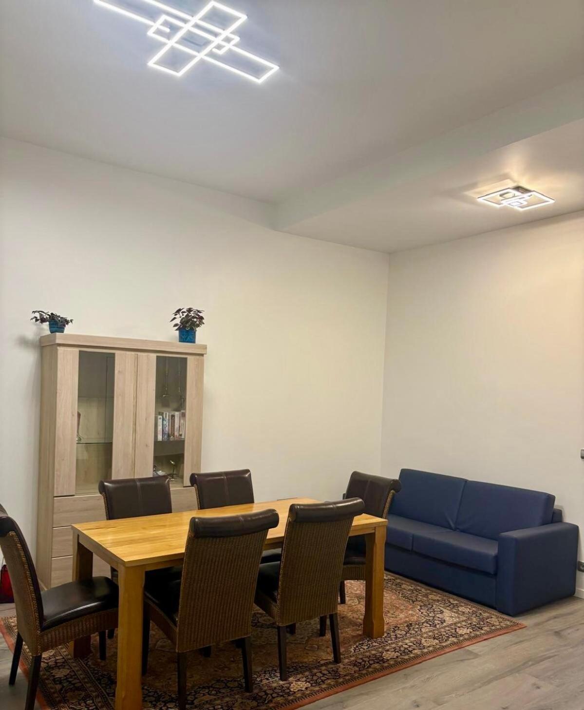Modern Comfort 1 Bedroom And Sofa Bed Appartement